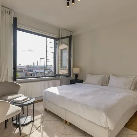Penthouse Luxe 3 Bedrooms Center *